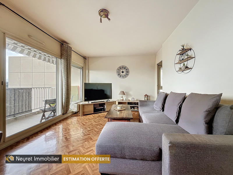 Appartement - 70 m² - 3 pièces