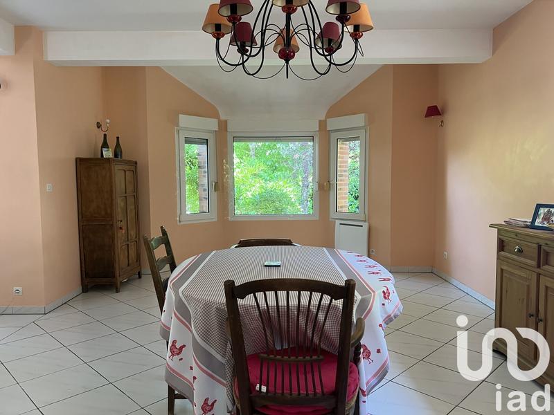 Maison - 187 m² - 9 pièces