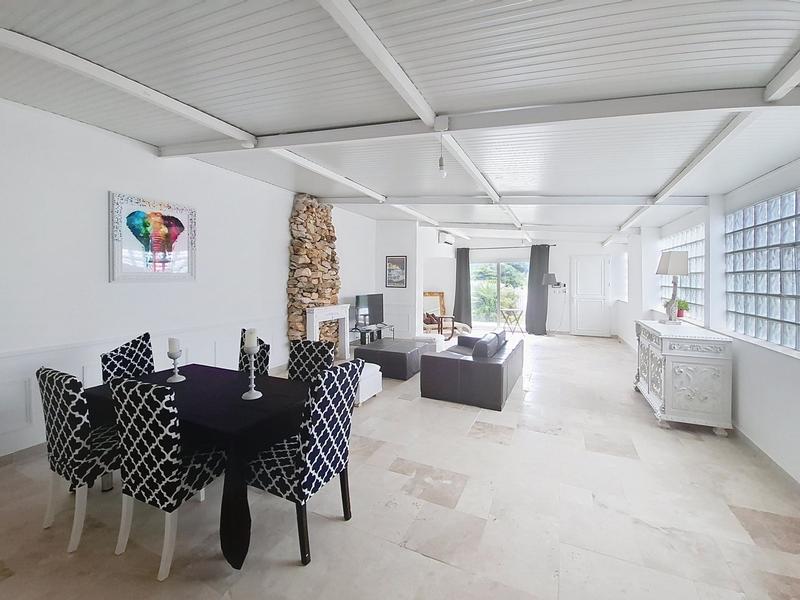 Maison - 122 m² - 5 pièces