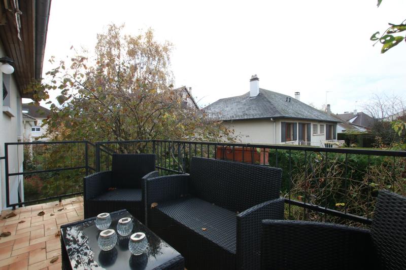 Maison - 191 m² - 6 pièces