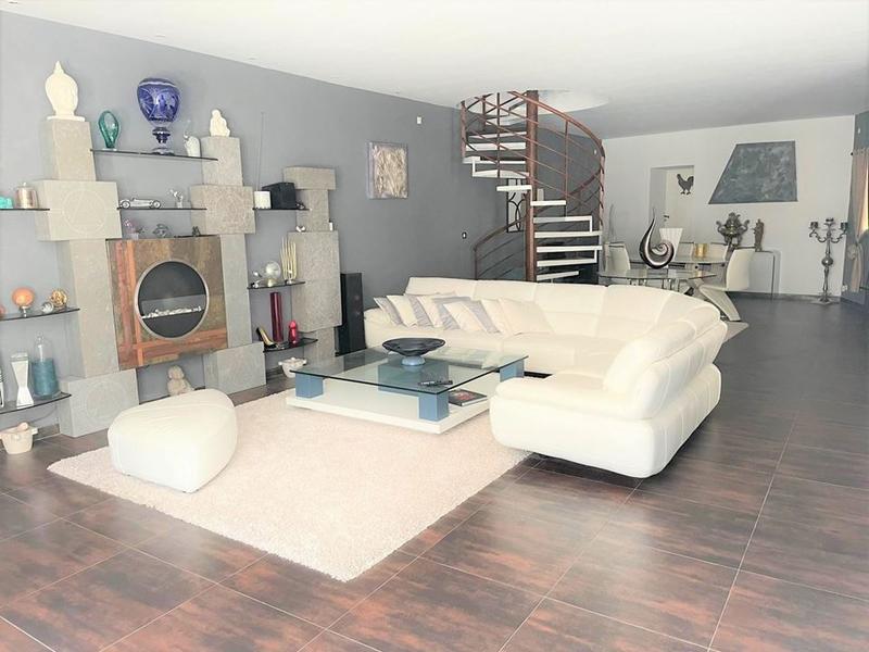 Maison de village - 222 m² - 3 pièces