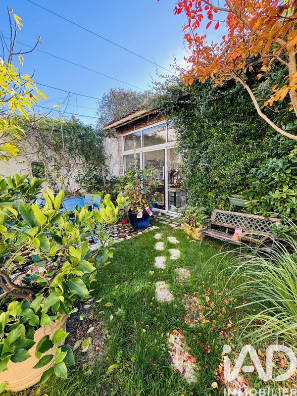 Maison - 180 m² - 6 pièces