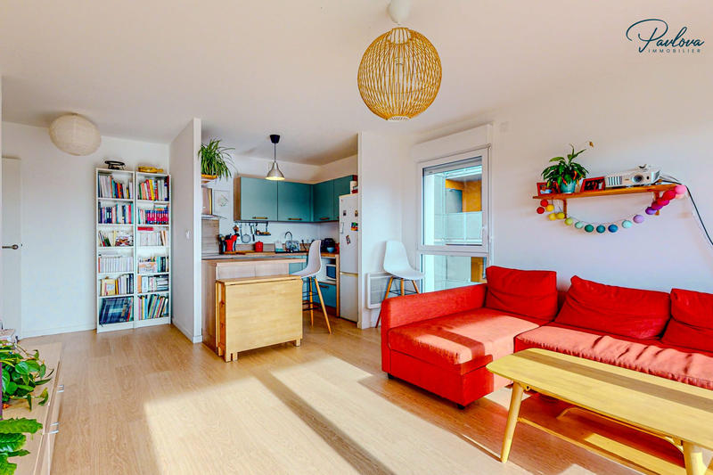 Appartement - 81 m² - 4 pièces