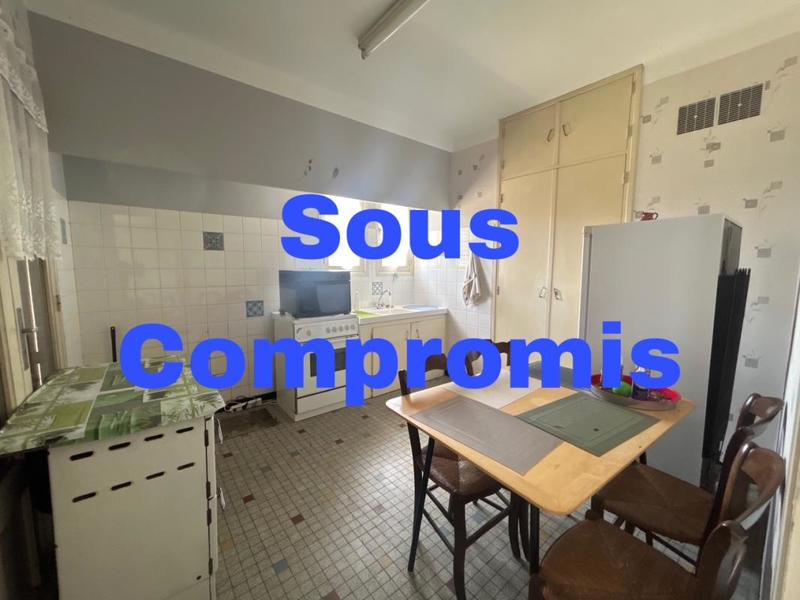 Propriété - 80 m² - 3 pièces