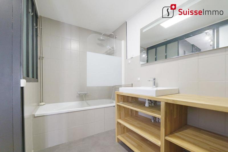 Appartement - 146 m² - 8 pièces