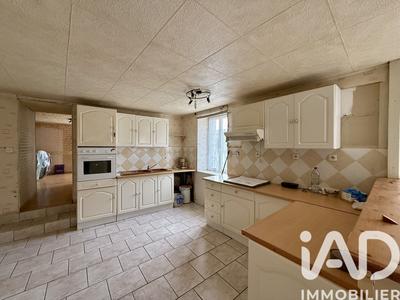 Maison - 94 m² - 4 pièces