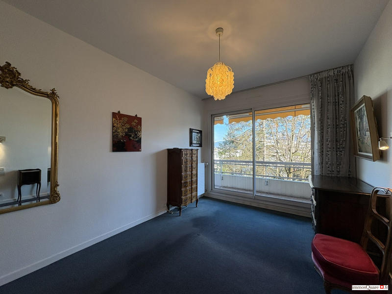 Appartement - 169 m² - 7 pièces