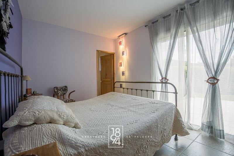 Maison - 162 m² - 5 pièces