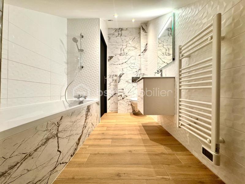 Duplex - 97 m² - 4 pièces