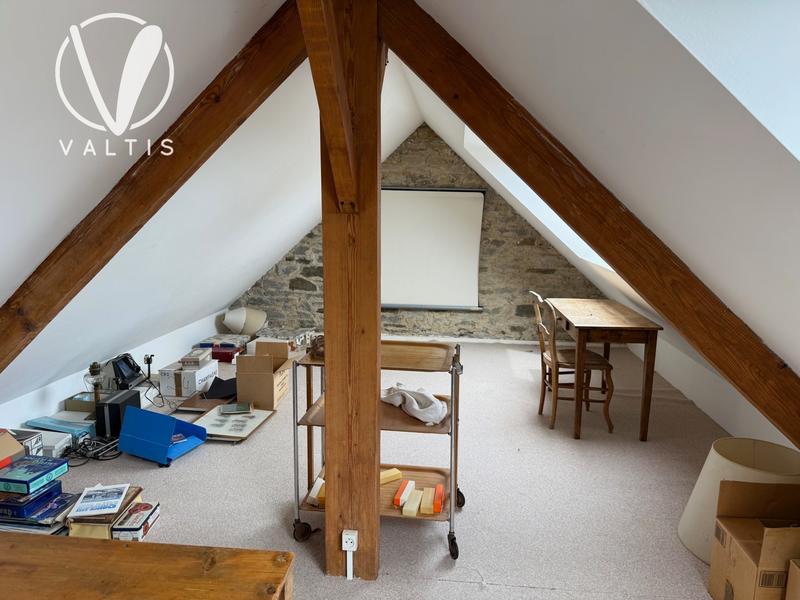 Maison - 150 m² - 6 pièces