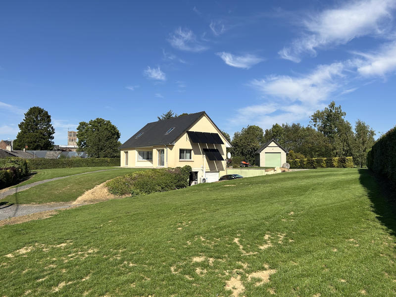 Maison - 152 m² - 6 pièces