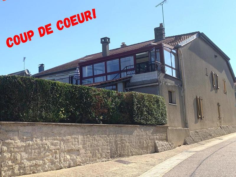 Maison - 235 m² - 11 pièces