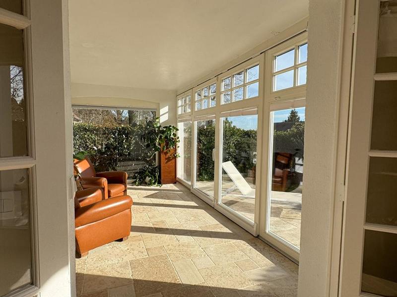 Maison - 190 m² - 8 pièces