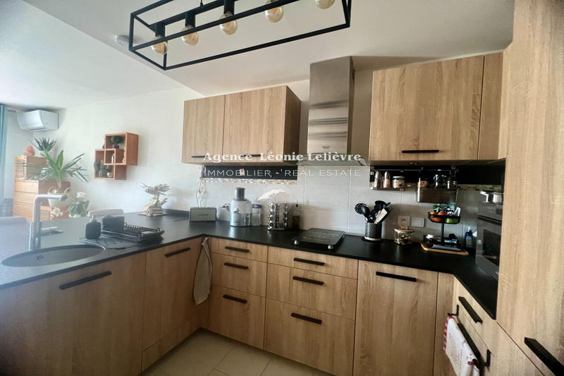 Maison - 90 m² - 3 pièces