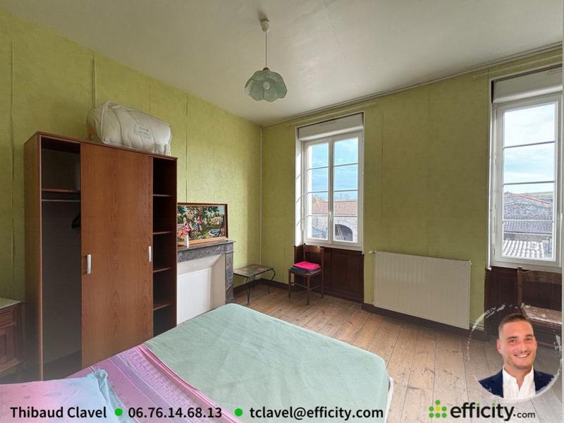 Maison - 416 m² - 15 pièces