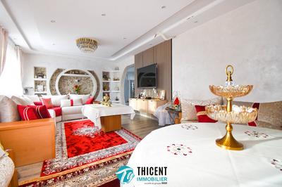 Maison - 158 m² - 7 pièces