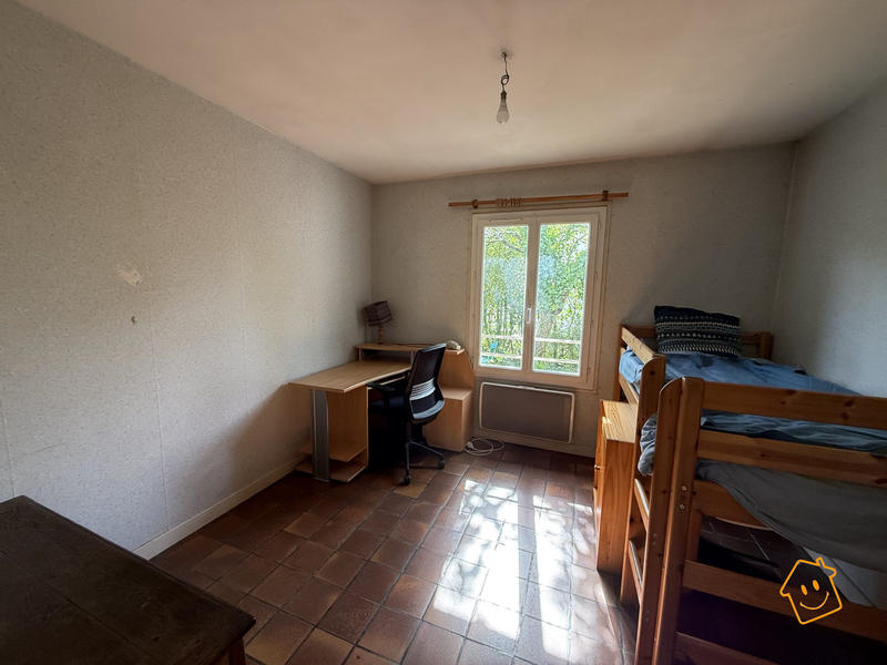 Maison traditionnelle - 142 m² - 7 pièces