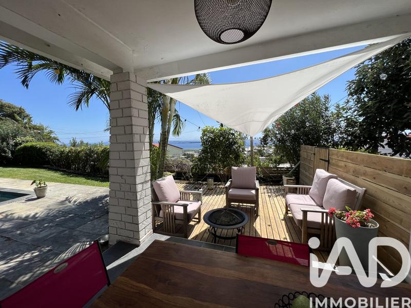 Maison - 195 m² - 7 pièces