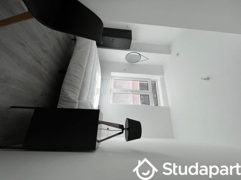 Chambre - 12 m² - 1 pièce