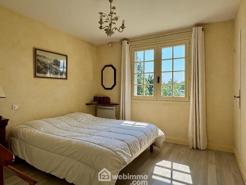 Maison - 161 m² - 6 pièces