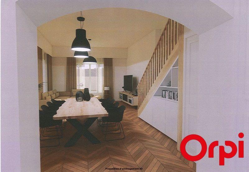 Appartement - 136 m² - 2 pièces