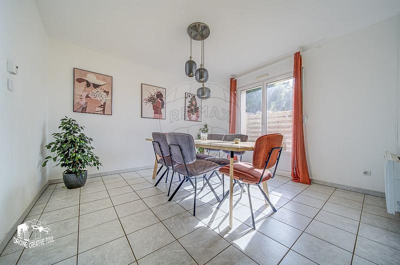 Maison - 85 m² - 5 pièces
