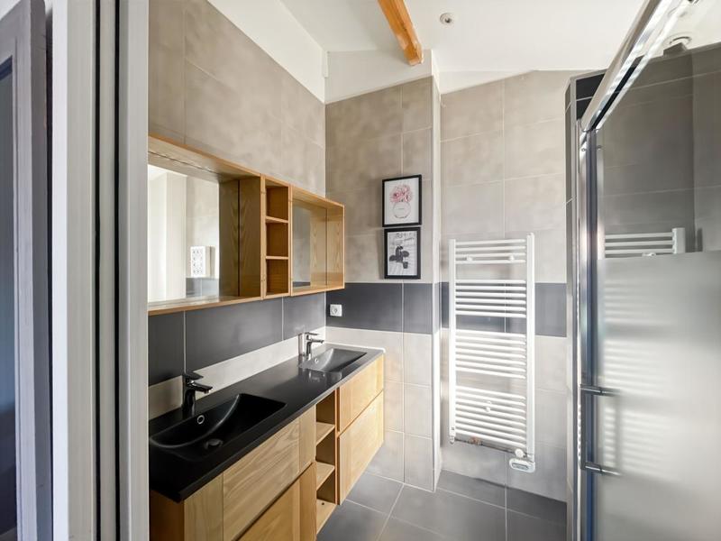 Maison - 151 m² - 6 pièces