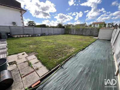 Maison - 90 m² - 5 pièces