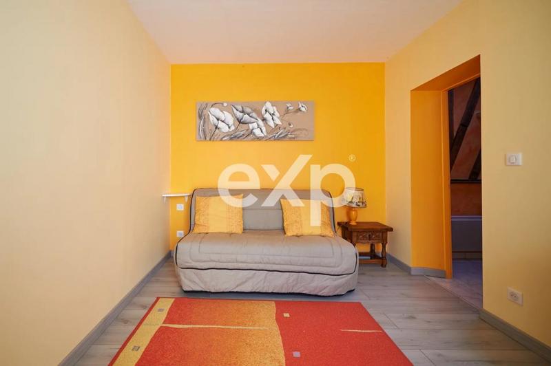 Propriété - 619 m² - 21 pièces