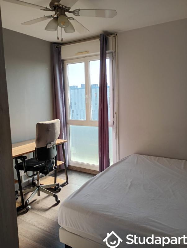 Chambre - 14 m² - 1 pièce