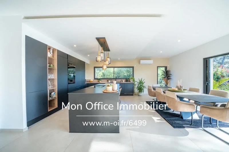 Villa - 170 m² - 5 pièces