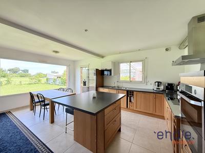 Maison - 130 m² - 4 pièces