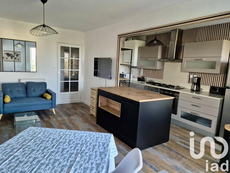 Appartement - 95 m² - 5 pièces