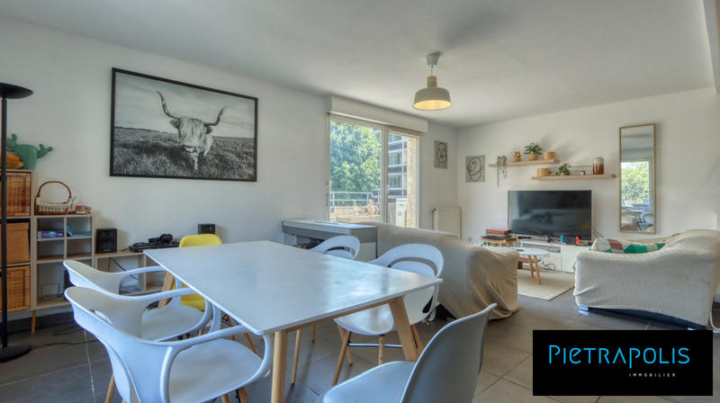 Duplex - 97 m² - 5 pièces