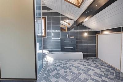 Maison - 190 m² - 6 pièces