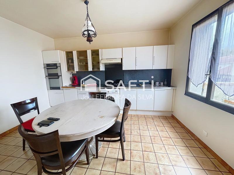 Maison - 104 m² - 6 pièces