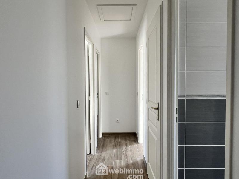 Maison - 90 m² - 5 pièces