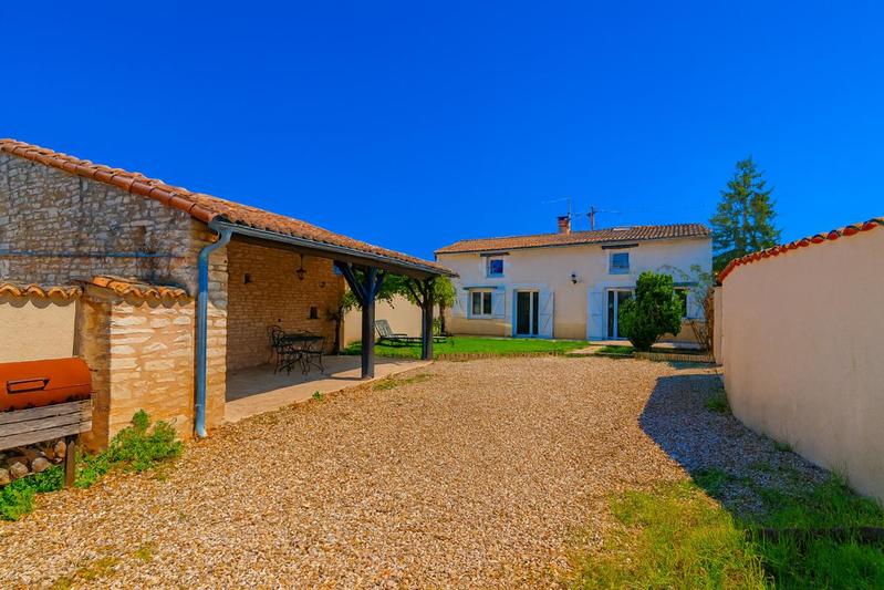 Maison - 64 m² - 4 pièces