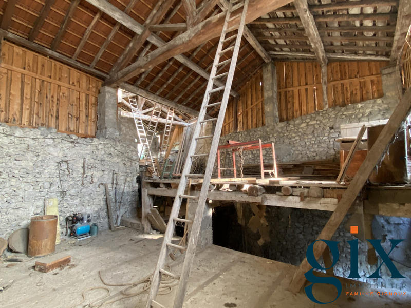 Maison - 100 m² - 2 pièces