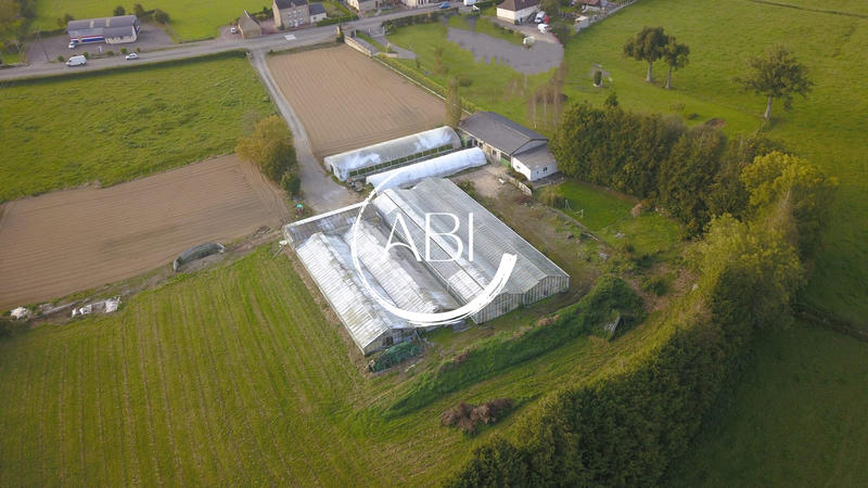 Local commercial - 1 500 m²