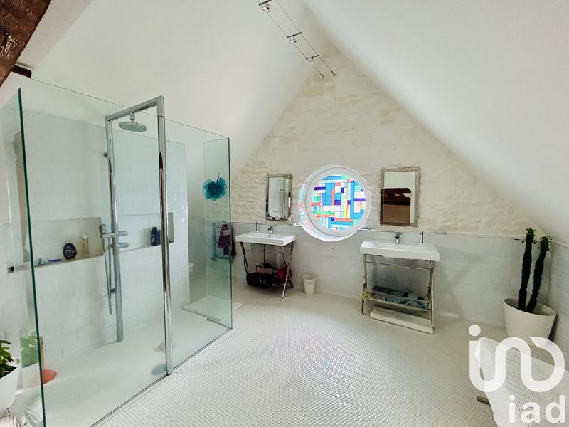 Maison - 245 m² - 7 pièces