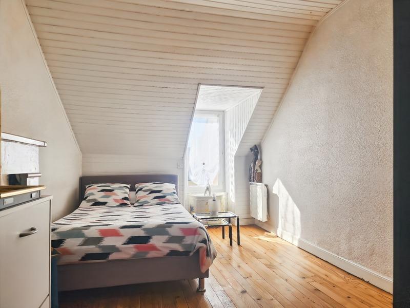 Maison de village - 100 m² - 5 pièces