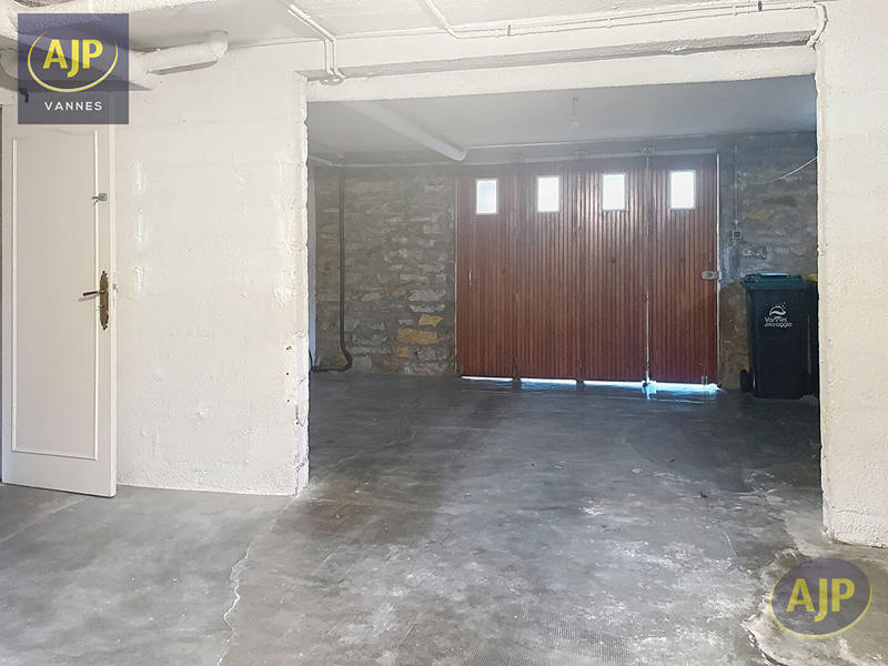 Maison - 144 m² - 8 pièces