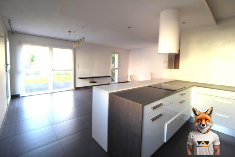 Appartement - 81 m² - 5 pièces