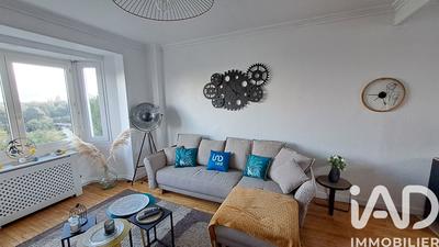 Maison de ville - 211 m² - 9 pièces