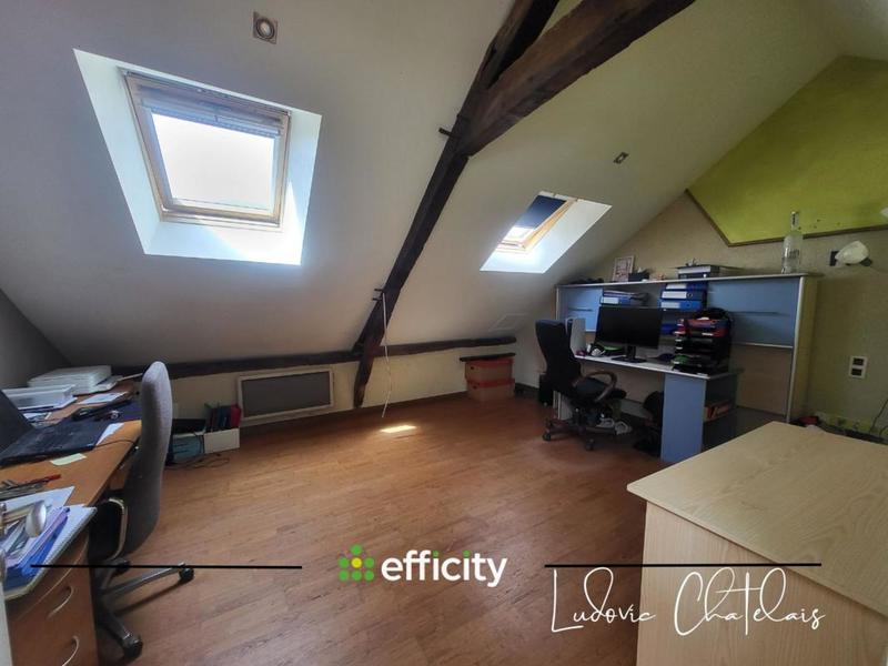 Maison - 395 m² - 7 pièces