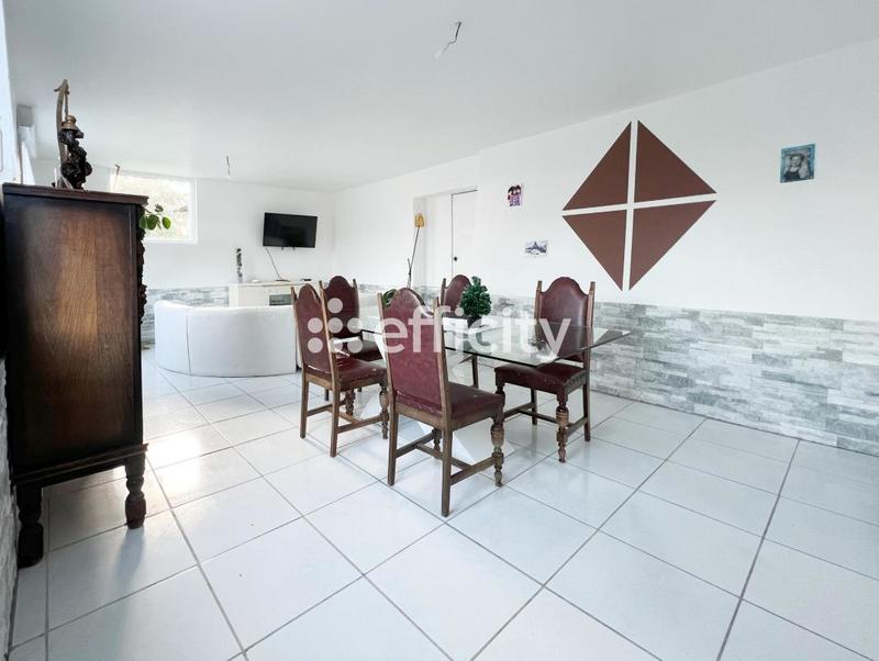 Maison de bourg - 150 m² - 6 pièces