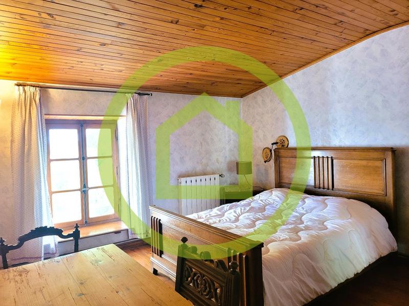 Maison - 182 m² - 6 pièces