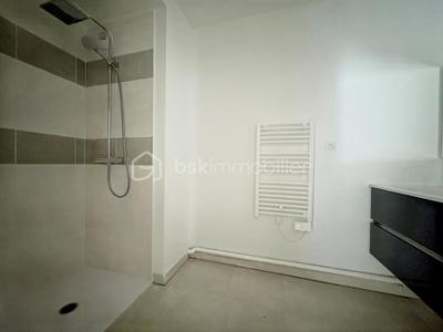 Appartement - 74 m² - 4 pièces