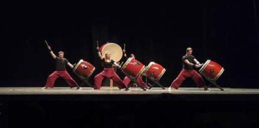 Concert de tambours japonais : Paris Taiko Ensemble